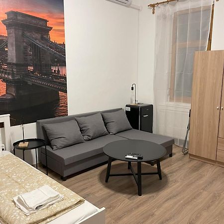 Mano Guesthouse Budapest Exterior foto